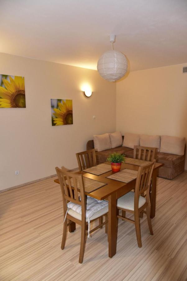 Apartament Sloneczny Brzeg Miedzyzdroje Eksteriør billede