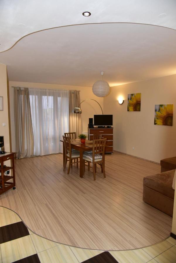 Apartament Sloneczny Brzeg Miedzyzdroje Eksteriør billede